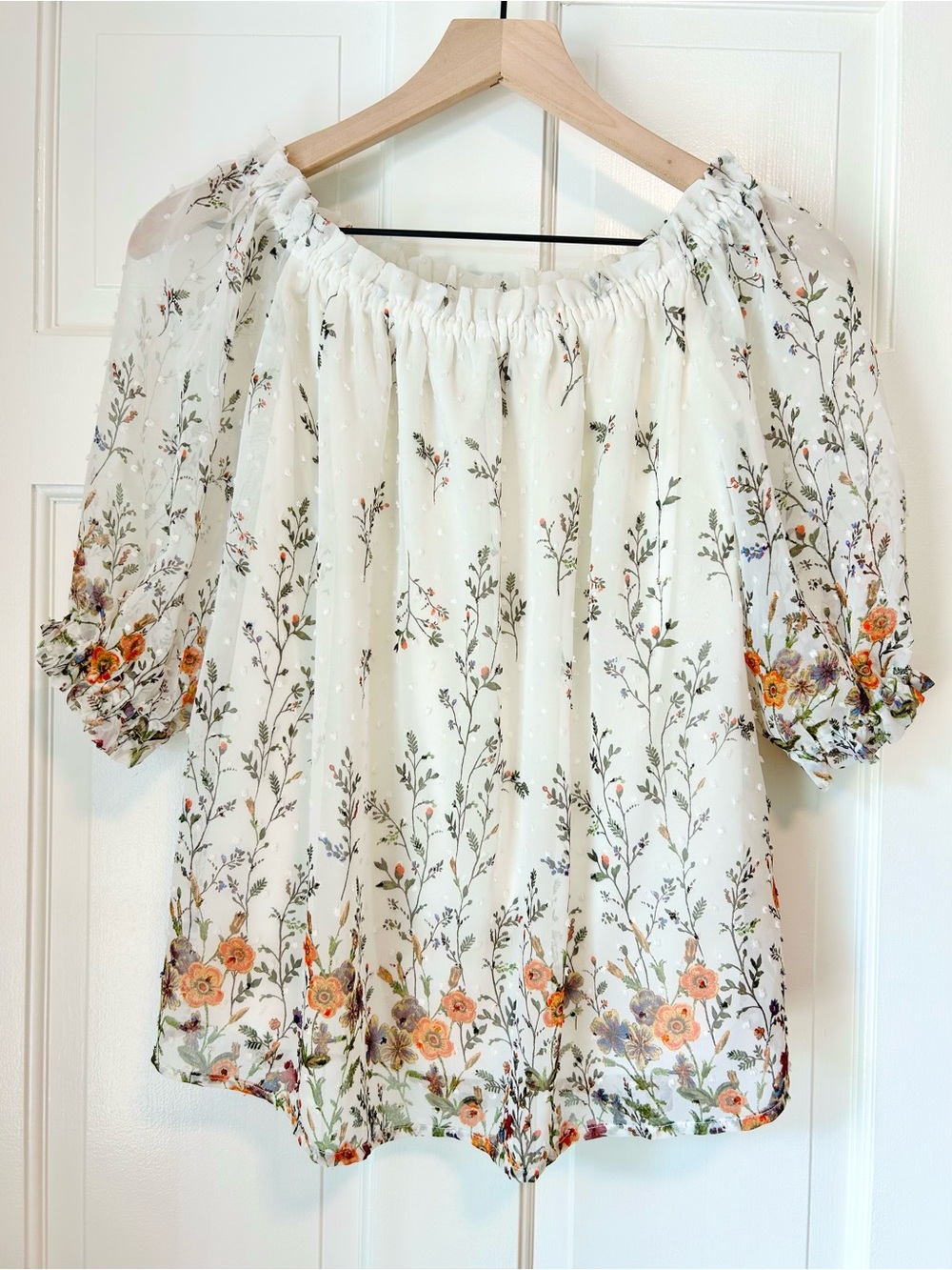 Sweet Rain Floral Swiss Dot Off the Shoulder Blouse Medium - Picture 5 of 6